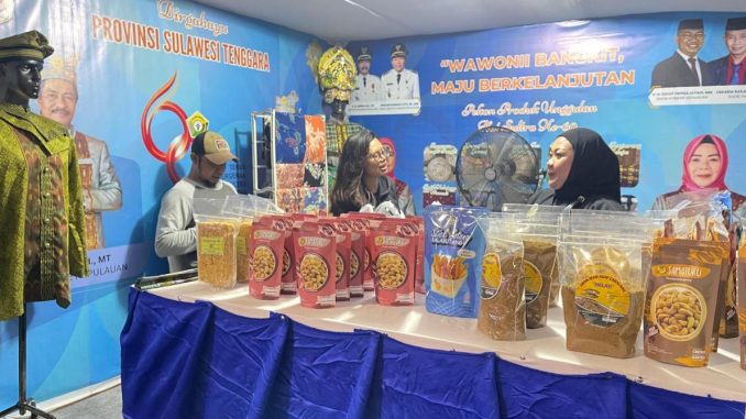 Produk UMKM Binaan PT GKP dan makanan ringan asal Konawe Kepulauan